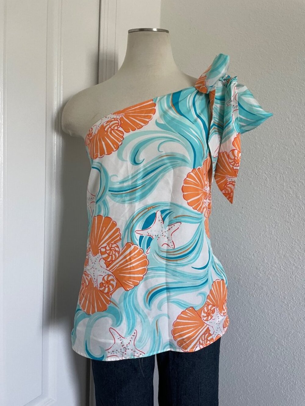 Lilly Pulitzer 100% Silk One-Shoulder Top "Do The Wave" Print Women’s Size 2
